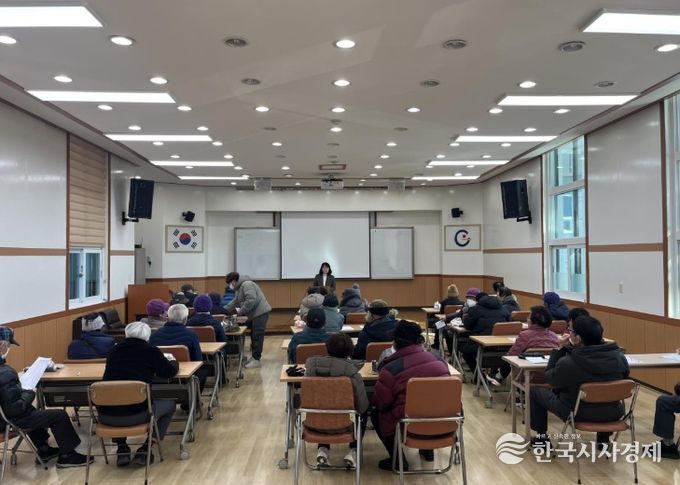 공원관리 노인일자리 참여자 안전교육