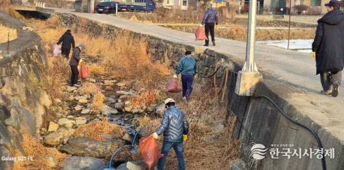 남해읍 신기마을 청년회, 설맞이 자체 정화활동