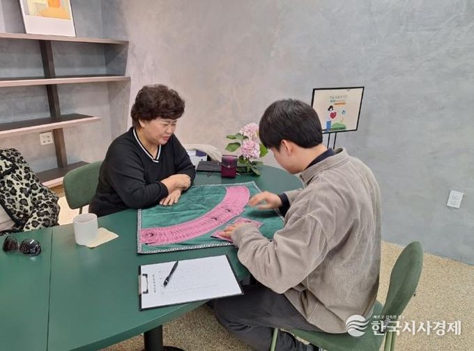 의정부시 송산3동 주민 공유공간, 이웃의 마음을 어루만지는 ‘마음 나눔 타로 상담’ 시작