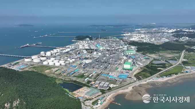 지역산업위기대응 이차보전 지원사업 홍보물