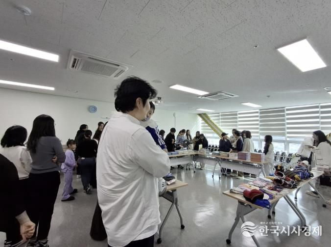 구리시는 2026년 결혼이민자 역량 강화지원 프로그램‘2026년 한국어 교육 개강식’을 실시하고 있다.