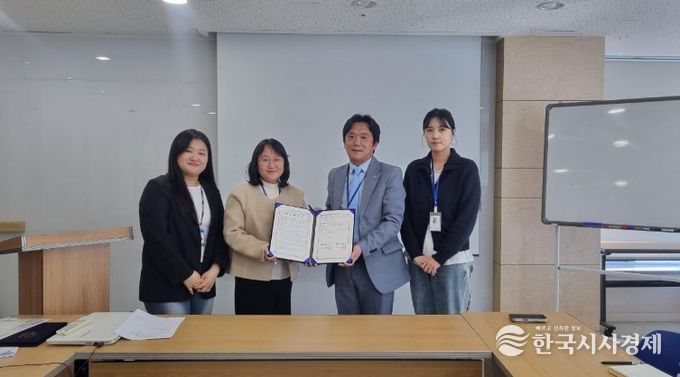 지역사회 연계사업 업무협약(MOU) 체결사진(여수시-순천척병원(병원장 신병욱))