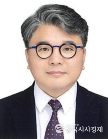 변종필 서귀포공립미술관장