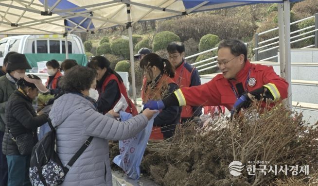 포천시, 식목일 맞아 ‘내 나무 갖기 캠페인’ 개최