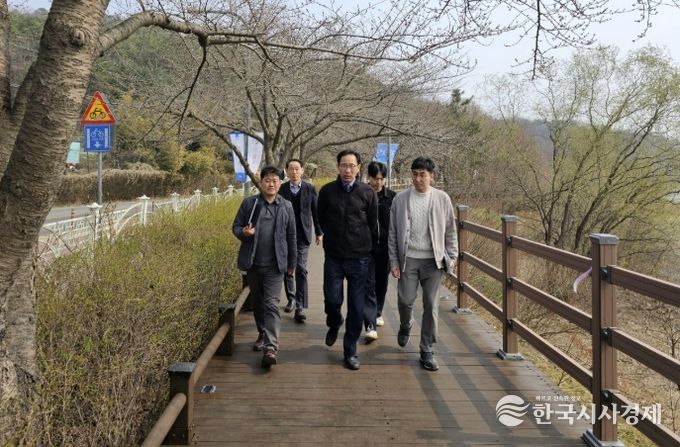 수원시 장안구청장, 광교마루길 새 단장 현장 점검