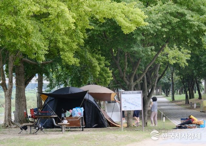 영동 송호관광지, 봄과 함께 오는 4월 3일 야영장 개장