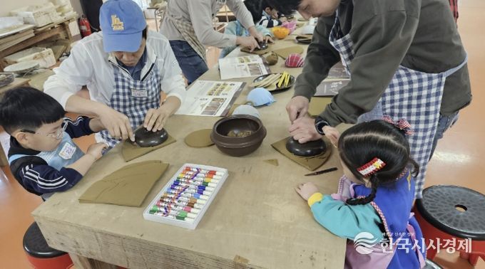 아빠와 자녀가 함께하는 전통옹기 프로그램 및 프로그램표