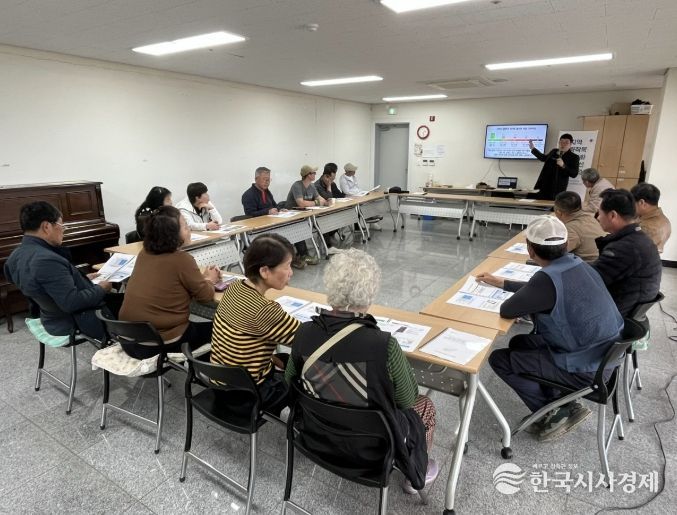 여주시, 시설하우스 염류를 잡는다! 2026년 지역전략작목 환경친화 생육개선사업 추진