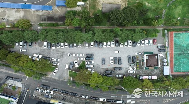 의암공원 주차장 전경