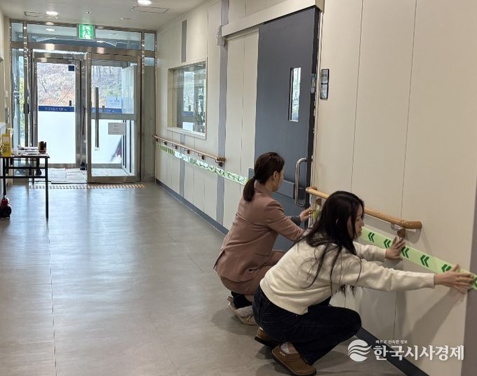 세종소방, 화재 대피용 '축광패치' 1,087곳 보급