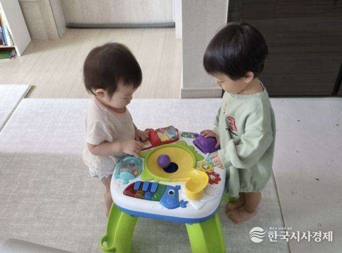 청주시, 장난감대여 택배서비스 시범 운영… 양육 부담 던다