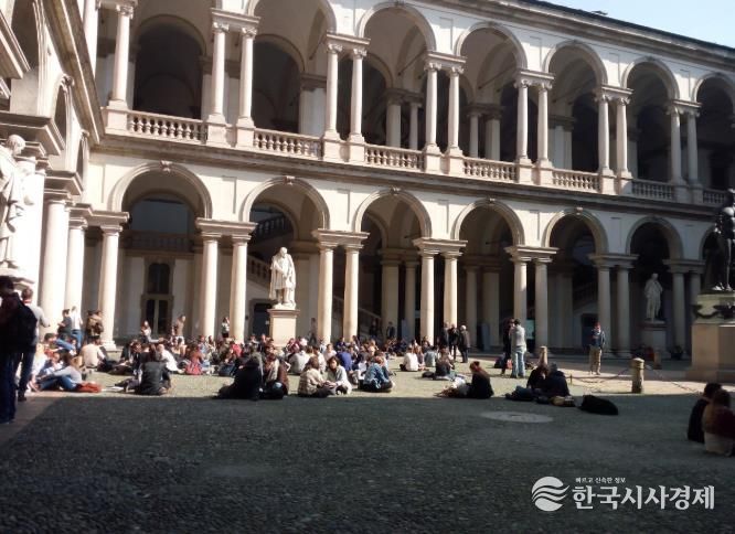 브레라 국립미술원 전경